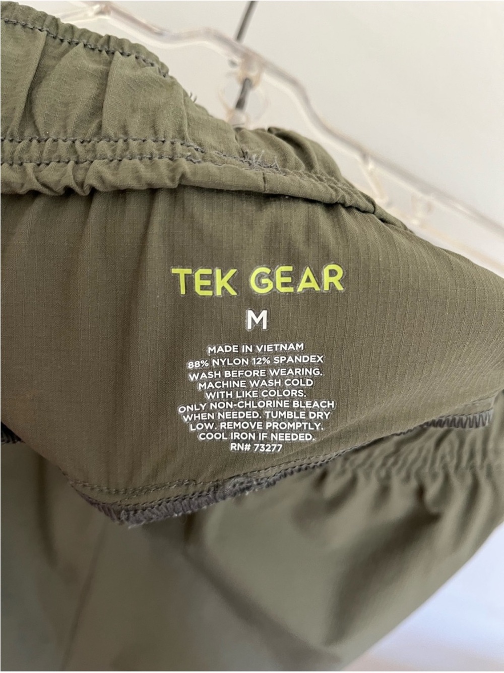 tek gear Men’s Olive Green Athletic Shorts Elastic Waist Breathable Outdoor Sz M - Picture 4 of 6